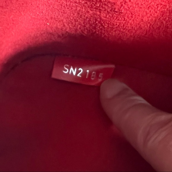 LV Louis Vuitton Red Epi Alma Nano - Picture 7 of 9